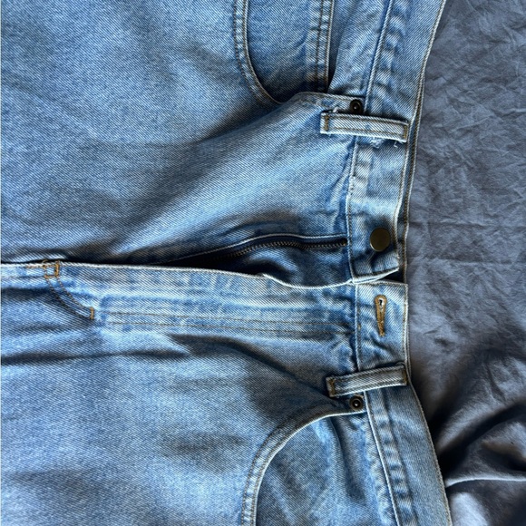 Eddie Bauer Jeans Size 14 100% Cotton Light Blue Shorts Comfy Causal NWOT - Picture 3 of 12